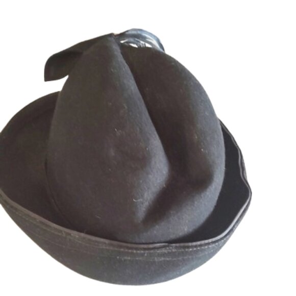 1960s Black Vintage Men\'s Look Fedora Style Formed Felt Hat Feathers Brimmed